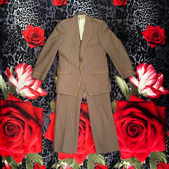 Holland & Sherry Suit - Picture 16 of 16